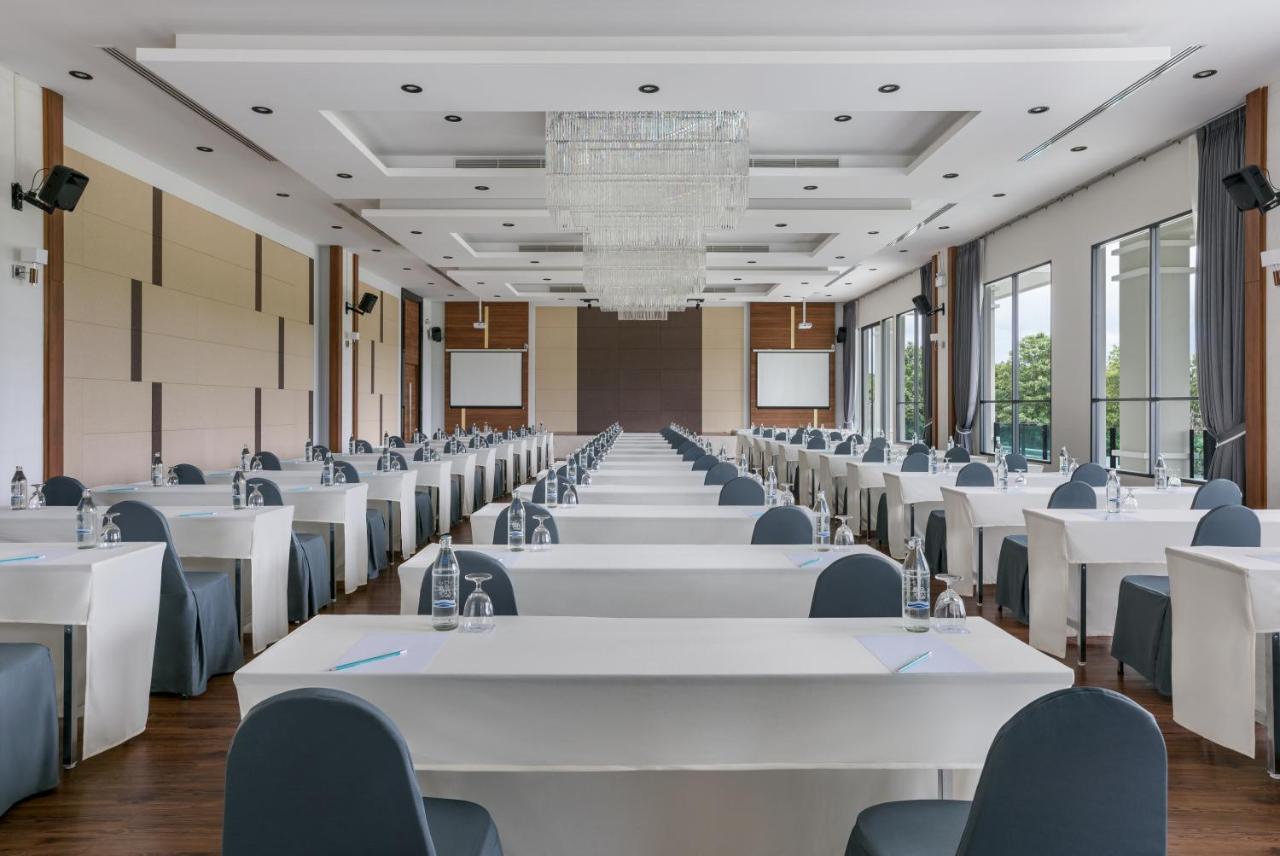 Chainarai Riverside Recreation Centre - SHA Plus Certified Chiang Rai Extérieur photo