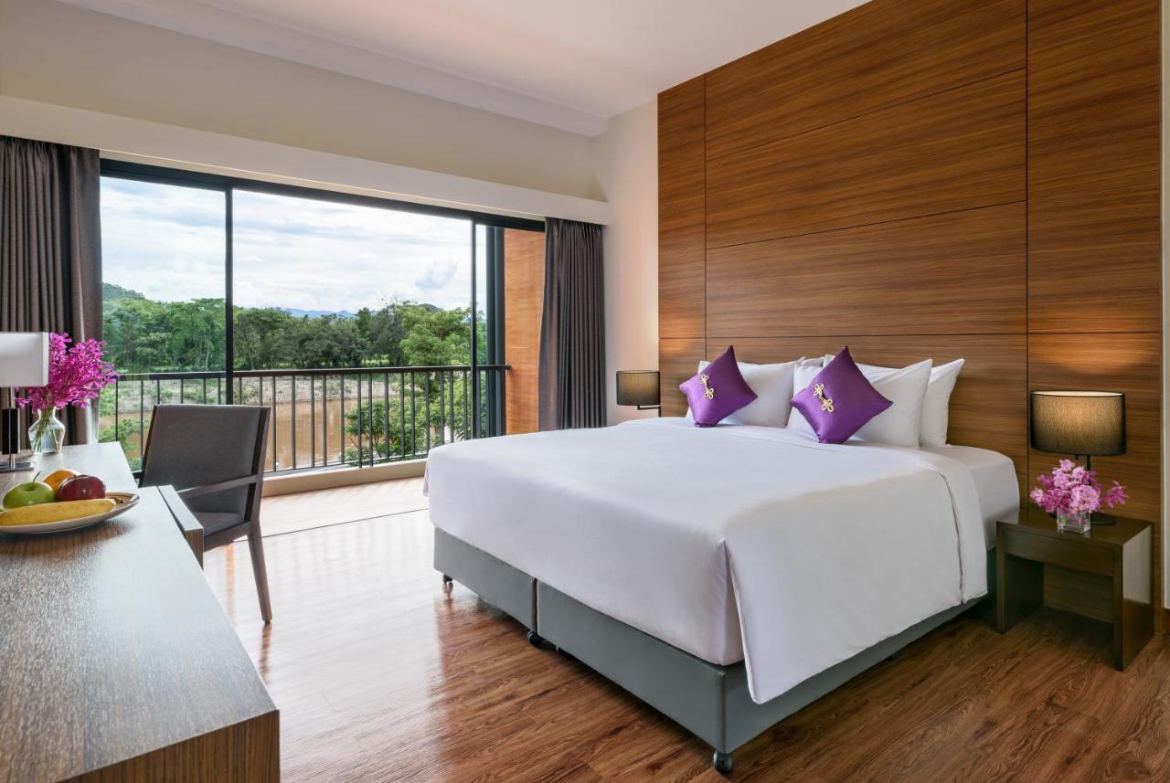 Chainarai Riverside Recreation Centre - SHA Plus Certified Chiang Rai Extérieur photo